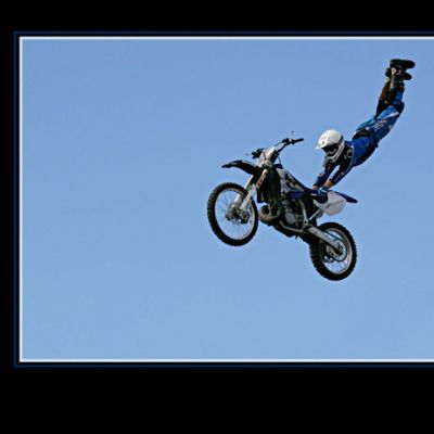 8183CompPrintMotorCycleJump